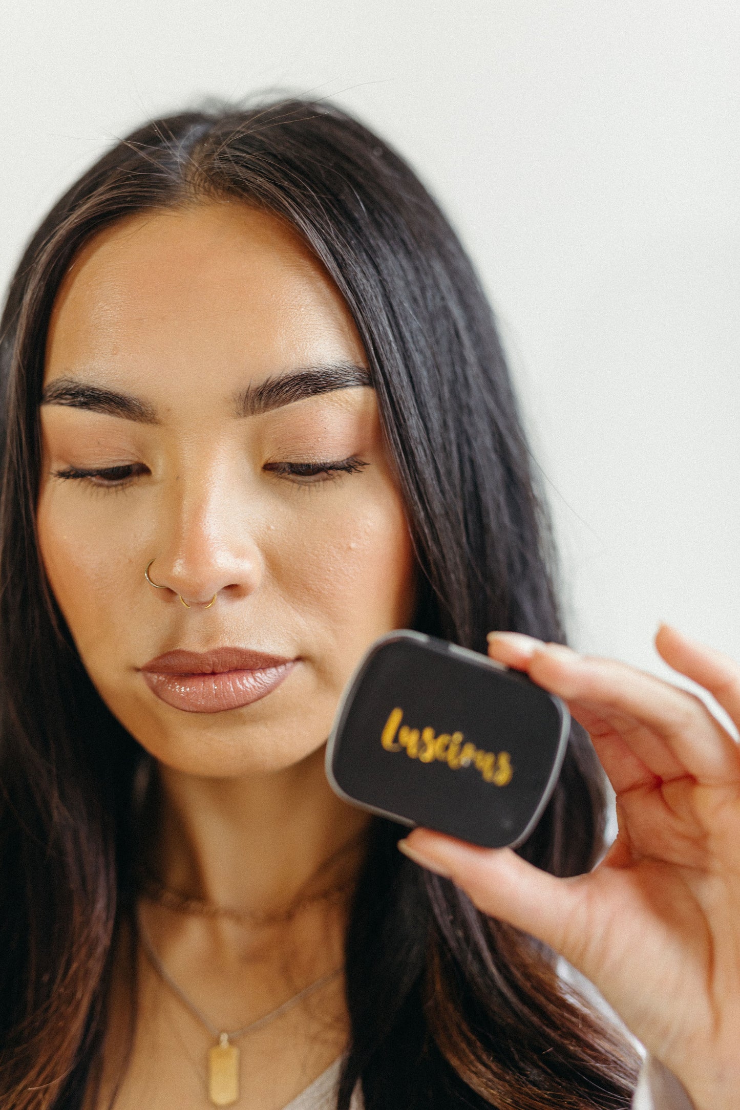 Luscious Brow Pomade