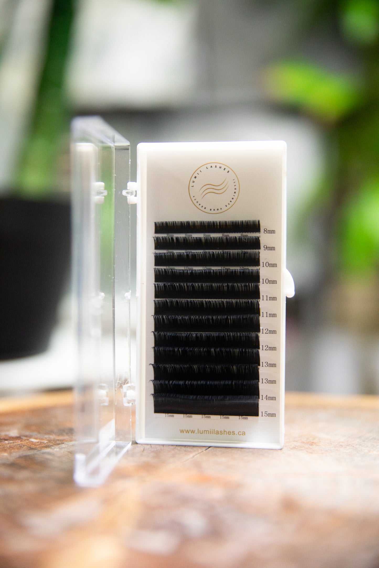 Lumi’s Flat Classic Lash Trays